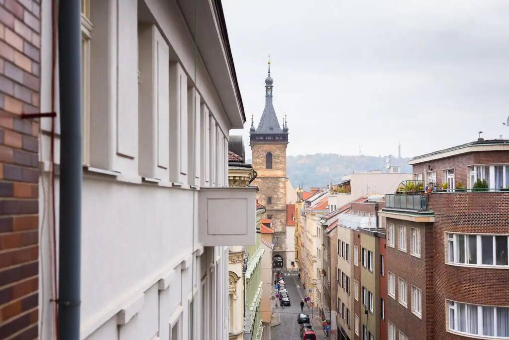 Beautiful Flat In Center With Balcony Appartamento *